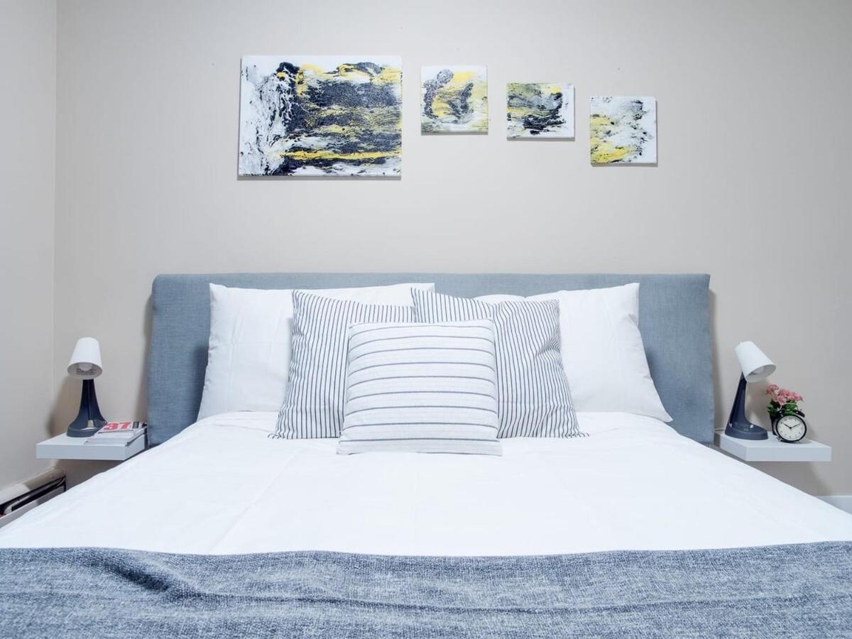 Gorgeous 2Br Condo W Parking Patio Coffee! Calgary Ngoại thất bức ảnh